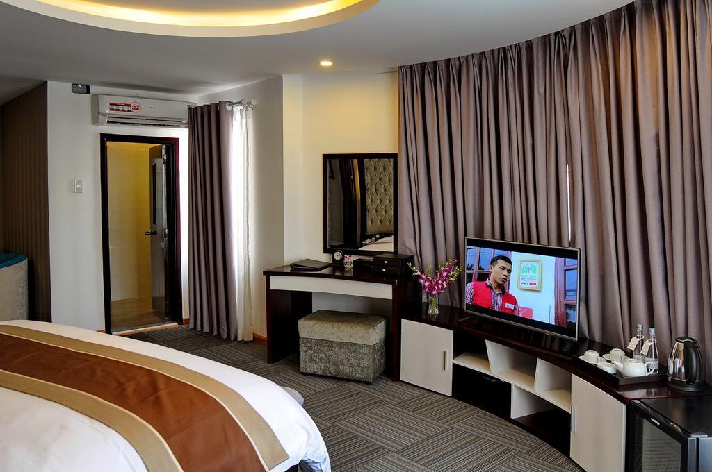 The World Hotel נה טראנג מראה חיצוני תמונה