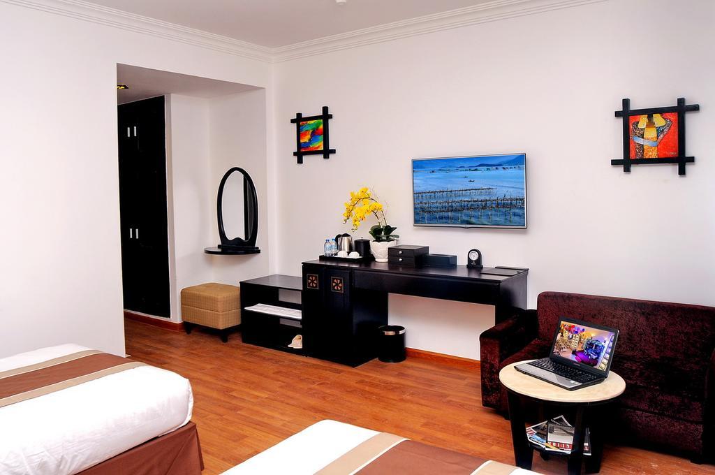 The World Hotel נה טראנג מראה חיצוני תמונה